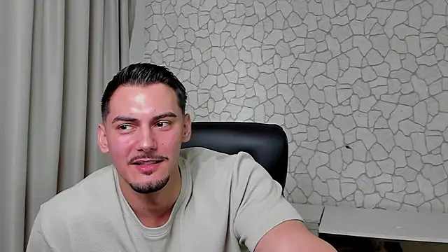 Snapshot of ClintMasters chatting on March 26, 6:30 am ClintMasters online show from March 26, 6:30 am