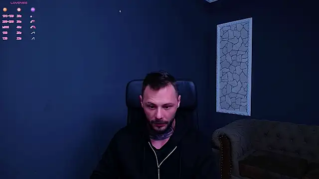 Snapshot of BrianHunts chatting on September 28, 4:29 am BrianHunts online show from September 28, 4:29 am