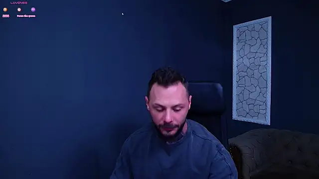 Snapshot of BrianHunts chatting on September 29, 5:01 am BrianHunts online show from September 29, 5:01 am