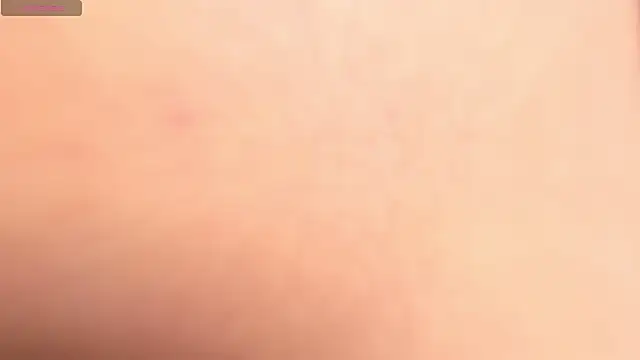 Snapshot of ohyesly_ chatting on March 8, 8:18 am ohyesly online show from March 8, 8:18 am