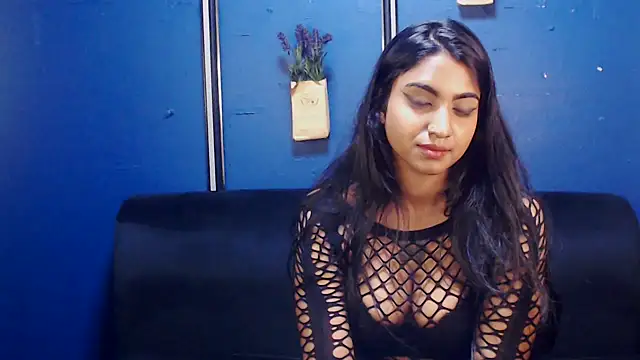 Delilah Blazee online show from March 9, 10:30 am