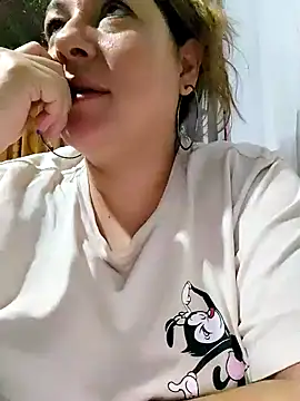 Snapshot of sakotodika chatting on March 3, 1:53 am sakotodika online show from March 3, 1:53 am