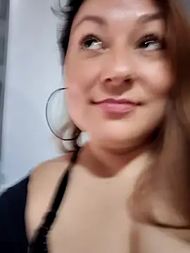 Snapshot of sakotodika chatting on March 5, 8:32 pm sakotodika online show from March 5, 8:32 pm