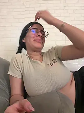  Niah  online show from March 14, 8:49 pm