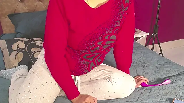 Naughty nightz online show from December 15, 3:42 pm