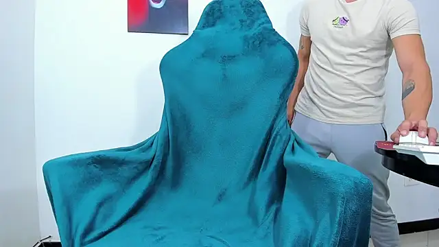 lazzon bastion online show from January 24, 11:34 pm