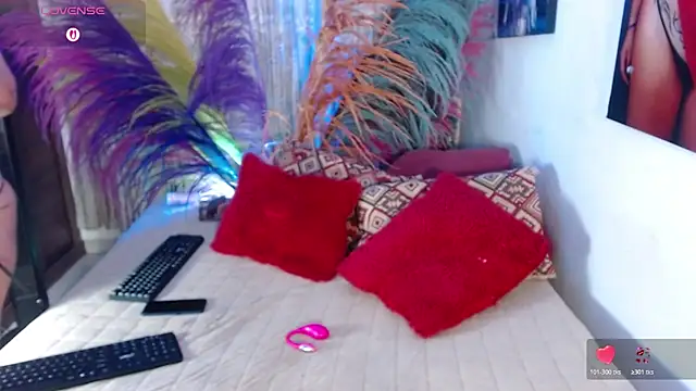 gatuwildhott online show from May 2, 5:51 pm