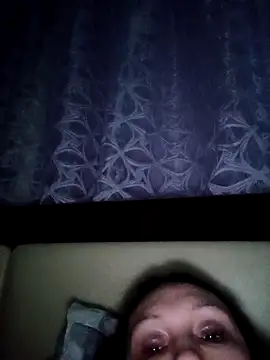 Snapshot of LeilaSaint chatting on March 14, 4:56 pm LeilaSaint online show from March 14, 4:56 pm