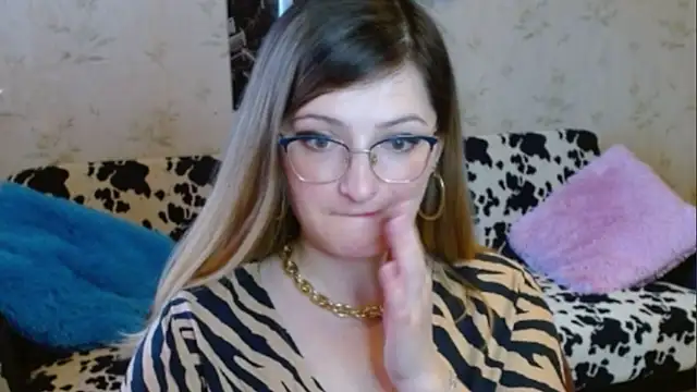 Arielsssplash online show from September 30, 2:00 pm