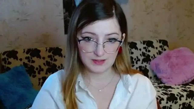 Arielsssplash online show from October 16, 6:47 am