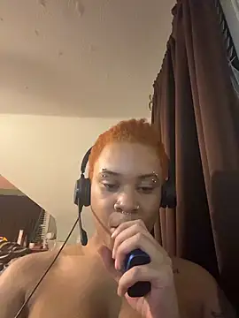 nickytheehawtie online show from March 13, 10:22 am