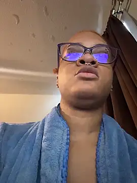 nickytheehawtie online show from March 14, 4:23 pm