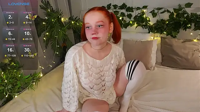 Snapshot of Elfa_Mirielle chatting on December 17, 6:08 am Elfa Mirielle online show from December 17, 6:08 am