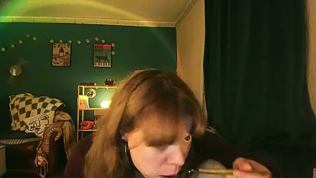 Snapshot of ClancyMorissey chatting on October 6, 6:49 pm ClancyMorissey online show from October 6, 6:49 pm