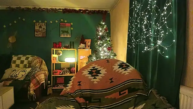 ClancyMorissey online show from February 1, 5:44 pm