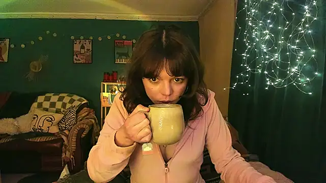 ClancyMorissey online show from February 28, 6:53 pm