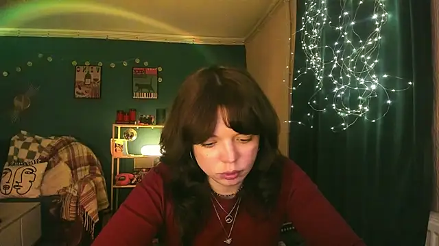Snapshot of ClancyMorissey chatting on April 1, 5:43 pm ClancyMorissey online show from April 1, 5:43 pm