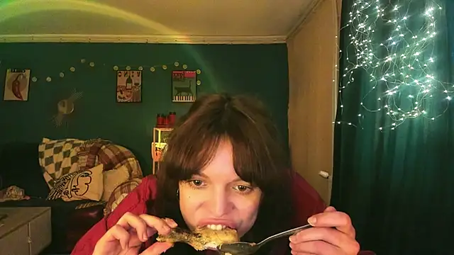 Snapshot of ClancyMorissey chatting on April 27, 5:00 pm ClancyMorissey online show from April 27, 5:00 pm