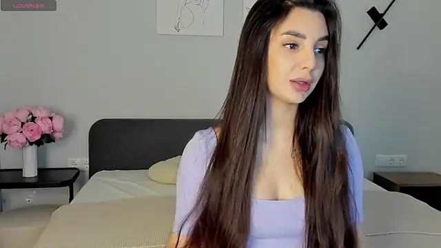 Snapshot of miss_emily_ chatting on March 27, 12:05 am miss emily online show from March 27, 12:05 am