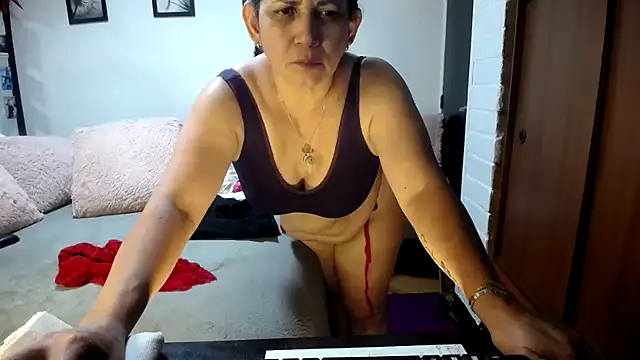 maturehoxx online show from February 20, 10:48 pm