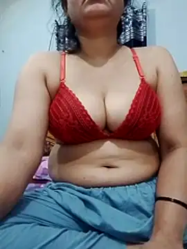 Snapshot of Daneldayna chatting on February 22, 6:02 am Daneldayna online show from February 22, 6:02 am