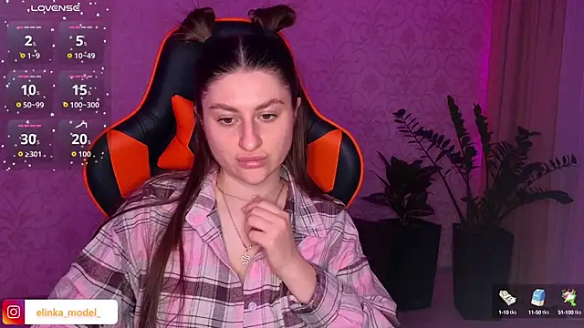 Elishka  online show from September 25, 9:07 pm