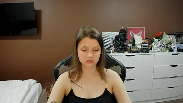 SoniNesti online show from May 22, 2:33 pm