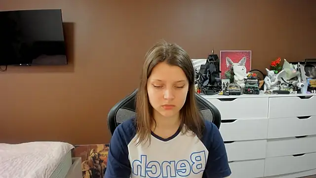 SoniNesti online show from June 4, 3:07 pm