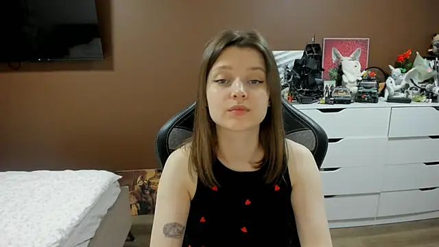 SoniNesti online show from June 19, 4:11 pm