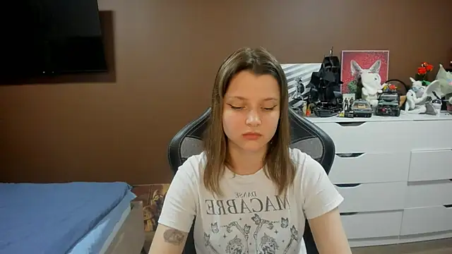 SoniNesti online show from July 7, 3:05 pm