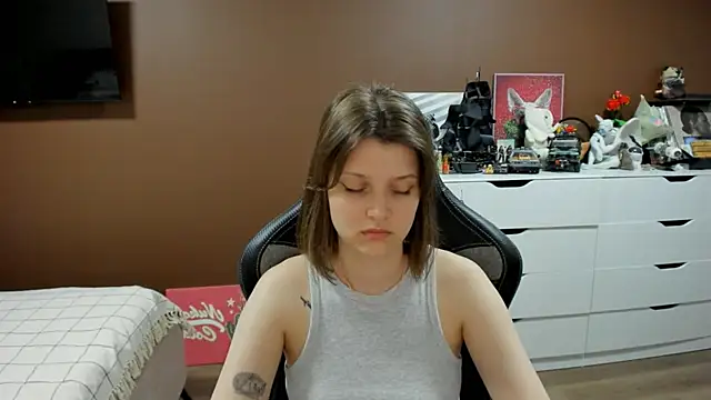 SoniNesti online show from July 28, 4:39 pm