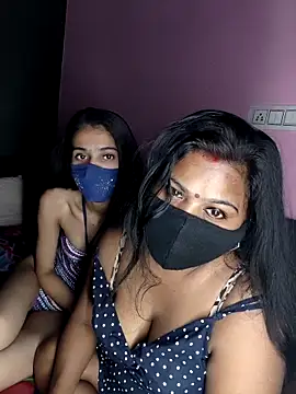 cutee  crazy online show from November 27, 2:08 pm