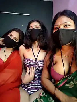 cutee  crazy online show from February 4, 2:12 pm