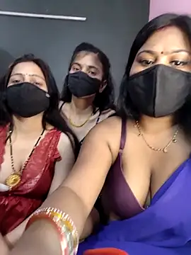 cutee  crazy online show from April 30, 2:12 pm