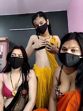 cutee  crazy online show from May 1, 2:21 pm