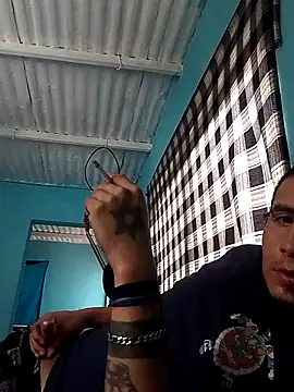 Snapshot of Luzbel666 chatting on May 4, 5:53 pm Luzbel666 online show from May 4, 5:53 pm