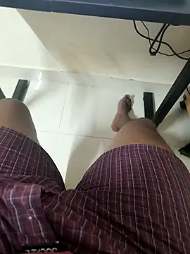 mkmony online show from September 10, 7:25 pm