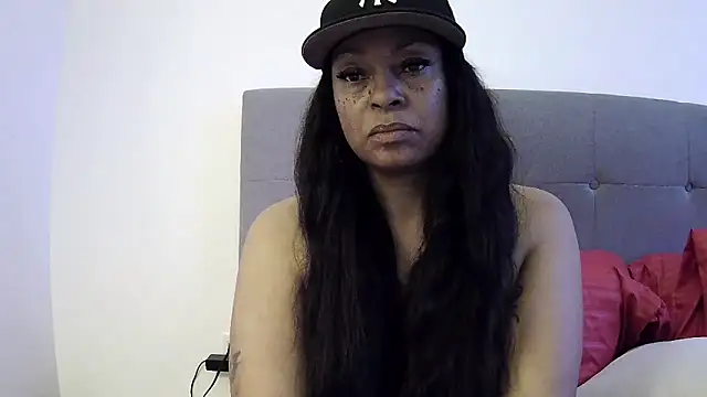 MSweetLindaParks online show from June 11, 12:19 am