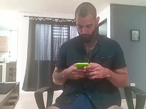 Matheusbeard online show from August 4, 3:03 pm