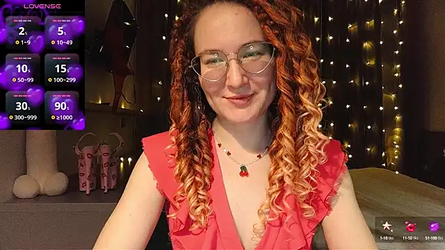 Snapshot of AgnesGraham chatting on December 11, 9:55 pm AgnesGraham online show from December 11, 9:55 pm