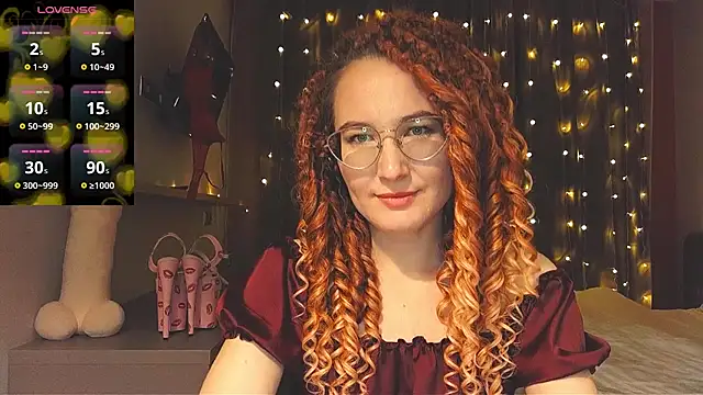 Snapshot of AgnesGraham chatting on December 14, 10:28 pm AgnesGraham online show from December 14, 10:28 pm