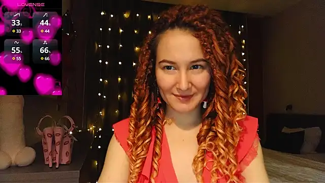 Snapshot of AgnesGraham chatting on December 22, 10:36 pm AgnesGraham online show from December 22, 10:36 pm