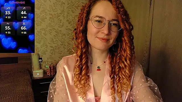 Snapshot of AgnesGraham chatting on January 13, 3:45 am AgnesGraham online show from January 13, 3:45 am