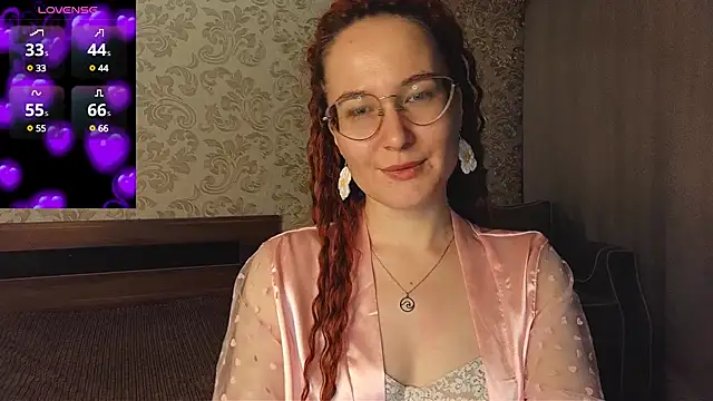 Snapshot of AgnesGraham chatting on February 20, 4:36 pm AgnesGraham online show from February 20, 4:36 pm
