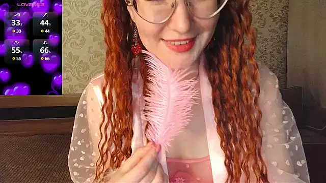 Snapshot of AgnesGraham chatting on February 20, 7:52 pm AgnesGraham online show from February 20, 7:52 pm
