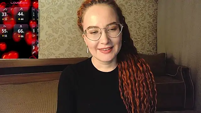 Snapshot of AgnesGraham chatting on February 21, 11:32 pm AgnesGraham online show from February 21, 11:32 pm