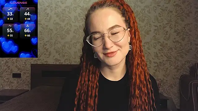 Snapshot of AgnesGraham chatting on February 27, 8:20 pm AgnesGraham online show from February 27, 8:20 pm