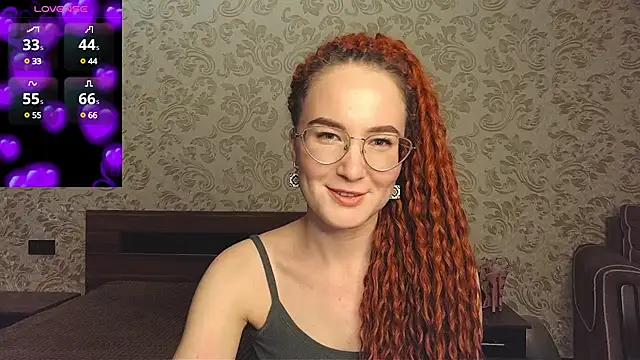 Snapshot of AgnesGraham chatting on February 27, 11:48 pm AgnesGraham online show from February 27, 11:48 pm