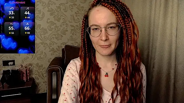 Snapshot of AgnesGraham chatting on September 16, 9:05 pm AgnesGraham online show from September 16, 9:05 pm