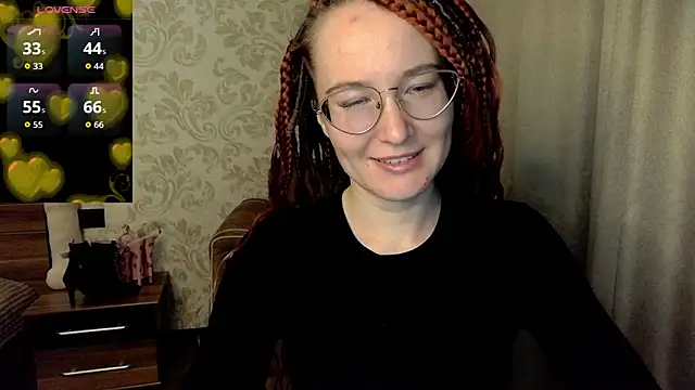 Snapshot of AgnesGraham chatting on September 17, 8:43 pm AgnesGraham online show from September 17, 8:43 pm